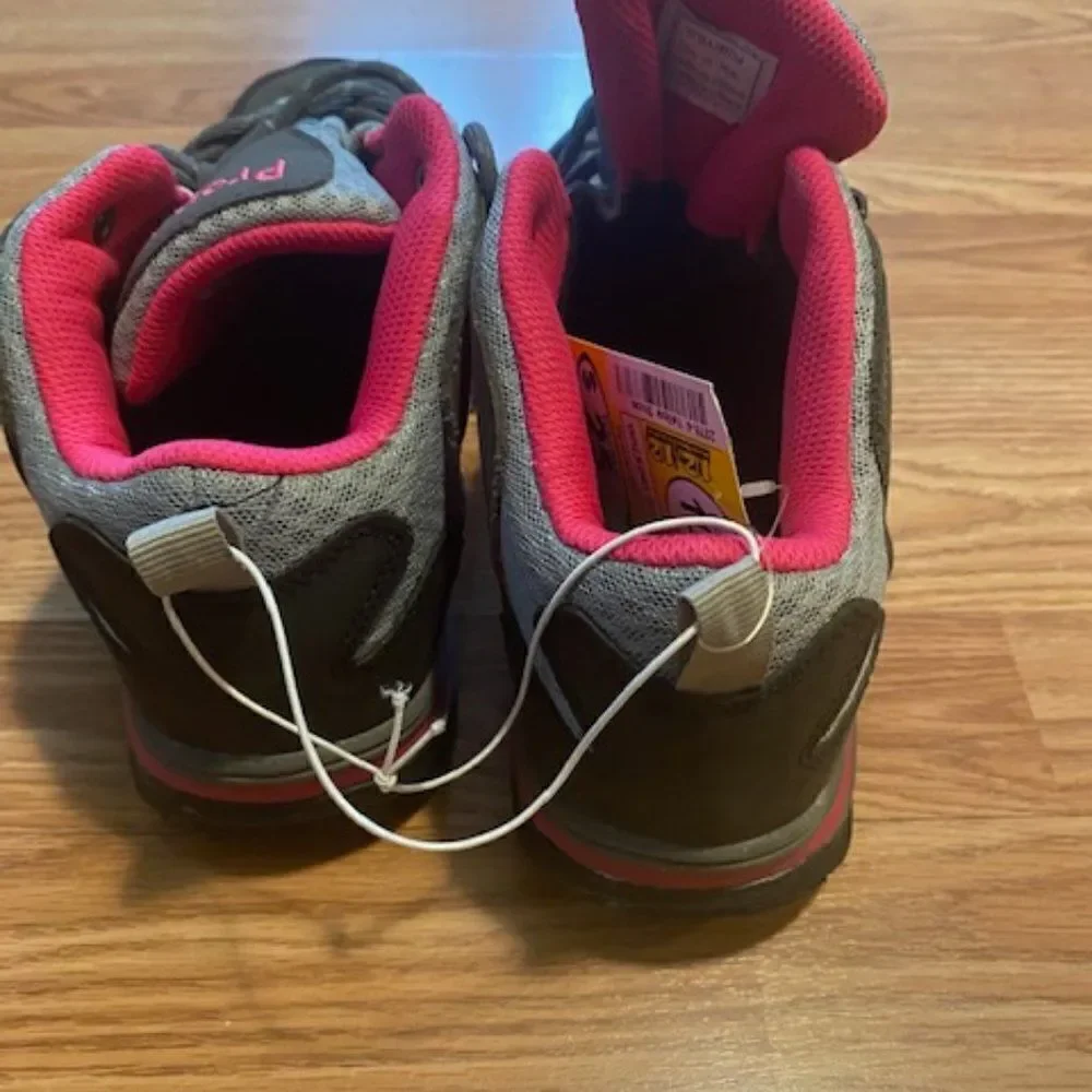 Propet Peak WBA002M Gray/Berry Hiking Sneakers, size 10M